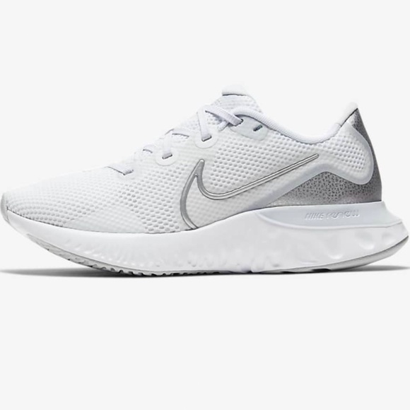 Nike Shoes - NEW! Nike Renew Run Women's Running Shoe Size 10
